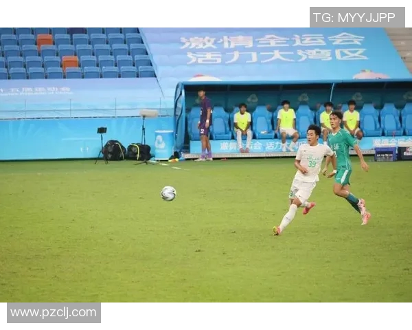 U18伊朗与中国青少年足球队激战正酣期待精彩对决展现青春风采